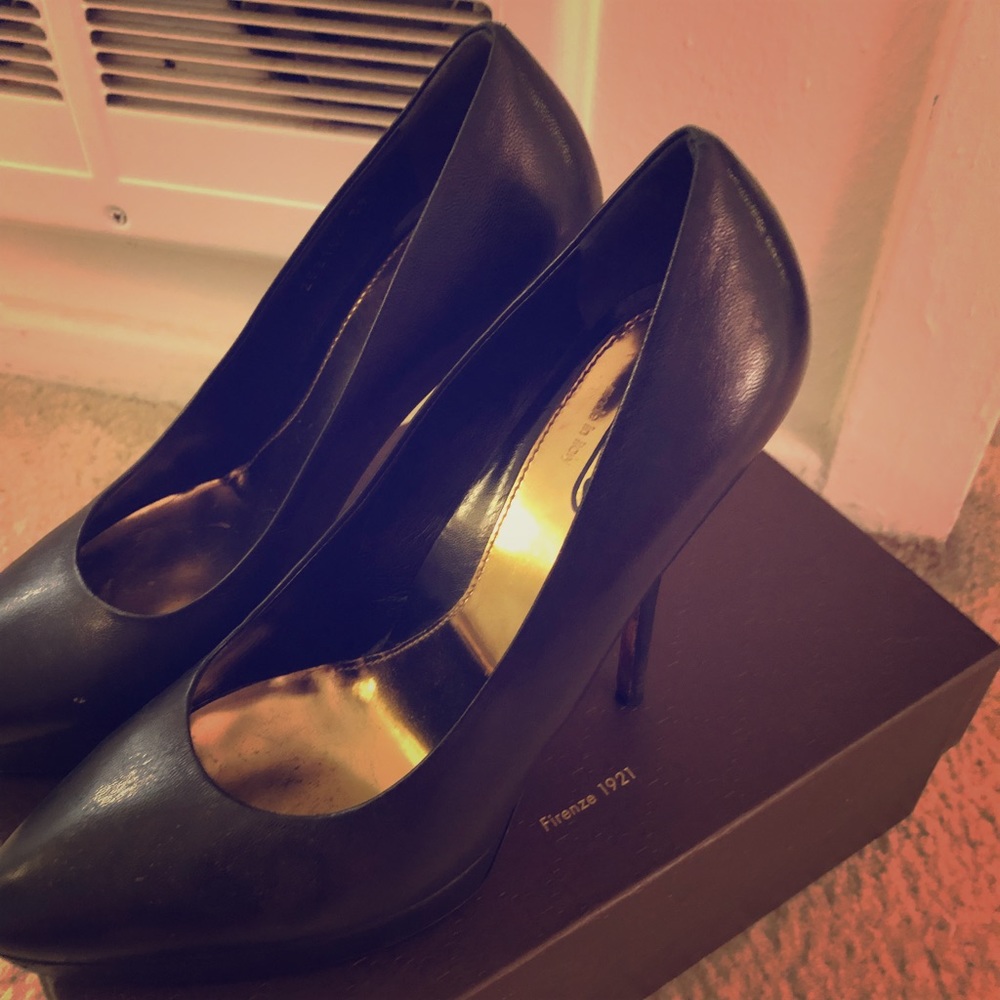 Gucci pumps size 39 authentic